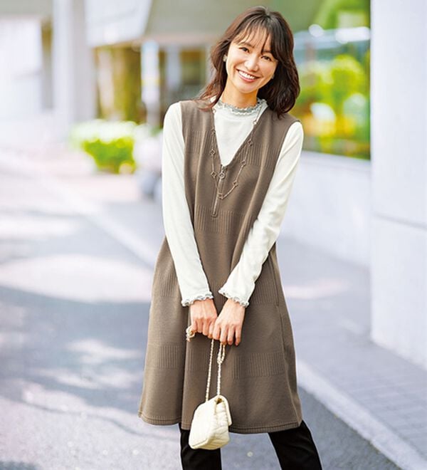 BELLUNA（ベルーナ）の「ボーダージャカード素材ジャンパースカート（ジャンパースカート）」｜モカ