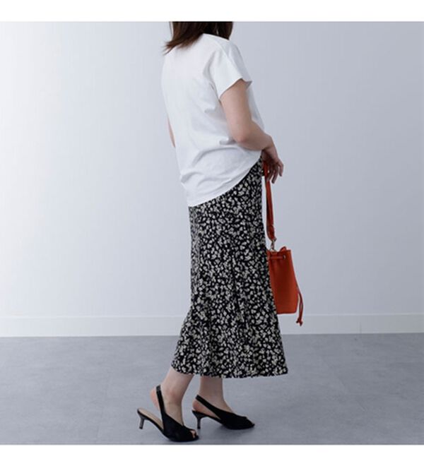 BELLUNA（ベルーナ）の「レーヨンプリント切替デザインスカート（ロングスカート）」｜詳細画像