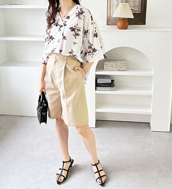 GeeRA（ジーラ）の「花柄フレアースリーブブラウス（ブラウス）」｜詳細画像