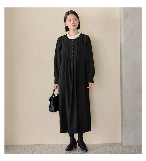 Viola e Viola（ヴィオラ エ ヴィオラ）の「【３つの機能付】衿２WAY仕様ピンタックワンピース（その他ワンピース）」｜詳細画像