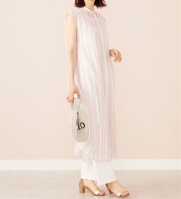 BELLUNA（ベルーナ）の「ラメ入りストライプ柄シアーロングシャツ（シャツワンピース）」｜詳細画像