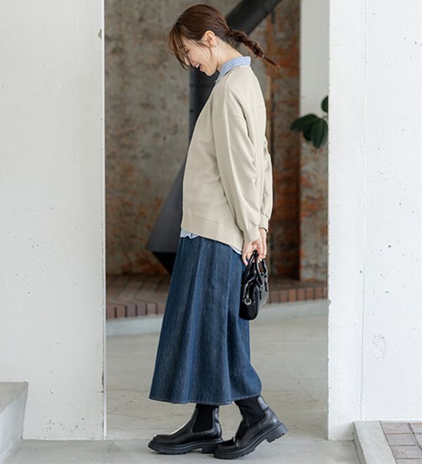 BELLUNA（ベルーナ）の「軽やか綿混！大人サマ見えスウェット（カットソー）」｜詳細画像