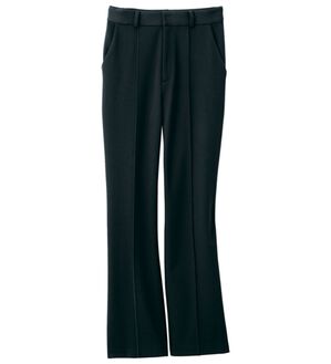 VINNO（ヴィノ）の「ソフトサーモ混裏起毛ストレッチセミフレアーパンツ（フルレングスパンツ）」｜ブラック