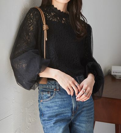 RANAN（ラナン）の「チュールドッキングフラワーレースキャンディースリーブブラウス（ブラウス）」