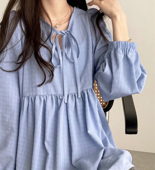 GeeRA（ジーラ）の「前後２ＷＡＹリボンペプラムチュニック（チュニック）」｜ブルー