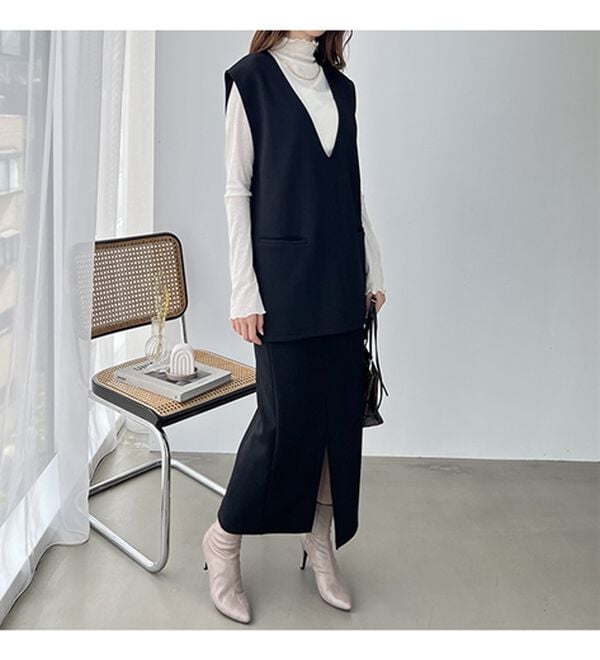 GeeRA（ジーラ）の「深Ｖネックプルオーバーベスト（ベスト）」｜詳細画像