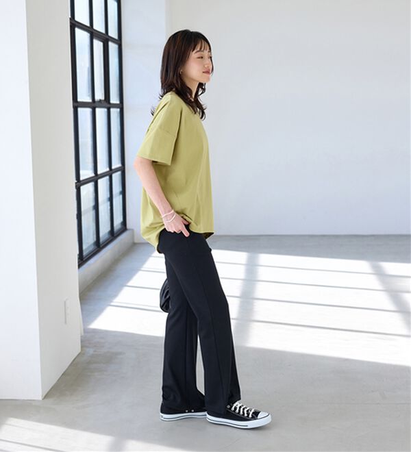 BELLUNA（ベルーナ）の「シュッと体型カバー！ジャストフィットフレアーパンツ（フルレングスパンツ）」｜詳細画像