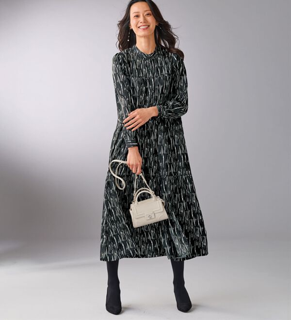 BELLUNA（ベルーナ）の「モダンに装う幾何柄ティアードワンピース（その他ワンピース）」｜詳細画像