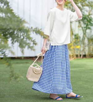 Viola e Viola（ヴィオラ エ ヴィオラ）の「麻調ゆるシルエット７分袖ブラウス（ブラウス）」｜オフホワイト