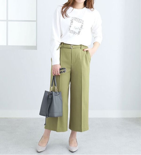 BELLUNA（ベルーナ）の「ウーリッシュ素材ベルト付ワイドパンツ（その他パンツ）」｜詳細画像