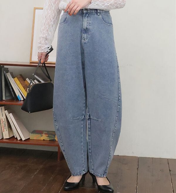 A HAPPY MARILYN（アハッピーマリリン）の「【大きいサイズ】【Ｌ～８Ｌ／選べる丈】トレンドスタイルのバレルパンツ（ワイドパンツ・ガウチョ）」｜デニム／ケミカルウォッシュ
