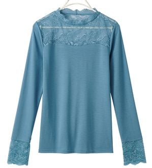 LAVIENNE（ラヴィエンヌ）の「吸湿発熱あったかインナーハイネックレースインナー（肌着・インナーウェア）」｜ブルー