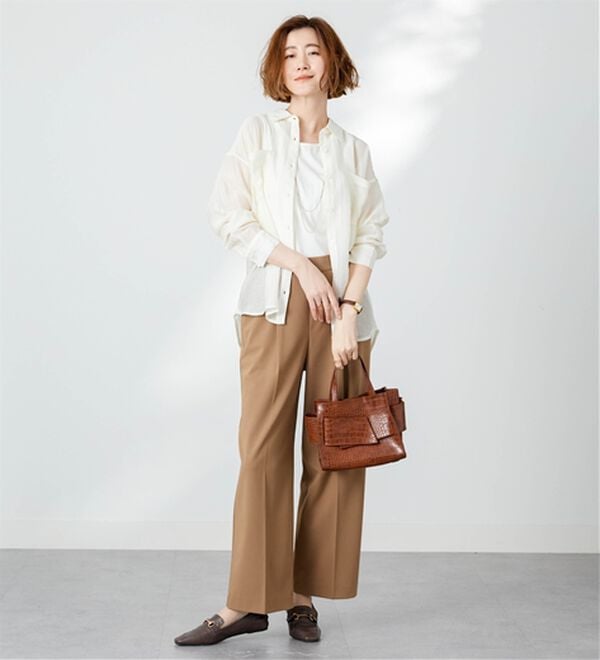 BELLUNA（ベルーナ）の「ほどよい透け感！シアー楊柳エアリーシャツ（シャツ）」｜詳細画像