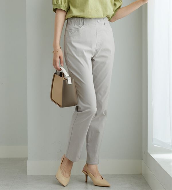 BELLUNA（ベルーナ）の「冷感ピケストレッチ素材スリムパンツ（フルレングスパンツ）」｜詳細画像