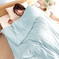 iellio（イエリオ）の「リバーシブル涼感とろける肌掛布団＜タオル地・綿１００％・わた入り・洗える・接触冷感・ブランケット・肌掛け布団・夏用掛布団＞（掛布団）」