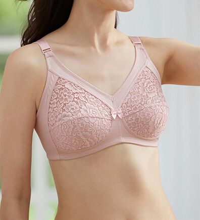 LAVIENNE（ラヴィエンヌ）の「すっぽり包んでスッキリノンワイヤーブラ（ブラジャー）」