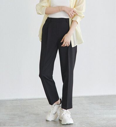 Pierrot（ピエロ）の「【選べる丈】高見えゆるテーパードパンツ（フルレングスパンツ）」