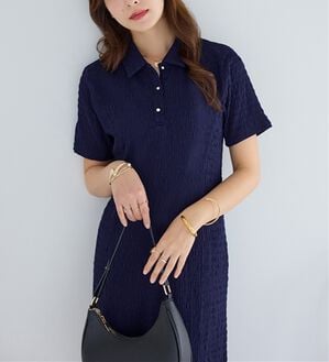 alotta（アロッタ）の「ゴールドボタンポロワンピース（カットソーワンピース）」｜ネイビー