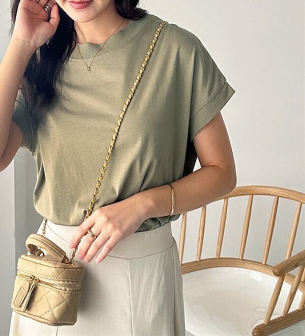 GeeRA（ジーラ）の「綿１００％フレンチスリーブチュニックＴシャツ（カットソー）」｜詳細画像