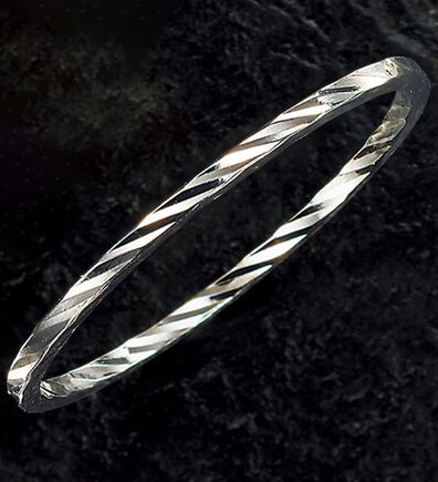 ルフラン（ルフラン）の「１８金・プラチナ煌めきカットリング（リング）」