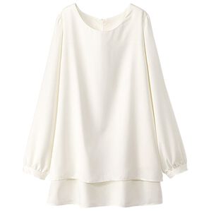 BELLUNA（ベルーナ）の「お手入れ簡単で嬉しいイージーケアブラウス（ティアード）（ブラウス）」｜白