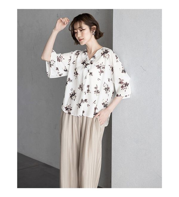 GeeRA（ジーラ）の「花柄フレアースリーブブラウス（ブラウス）」｜詳細画像