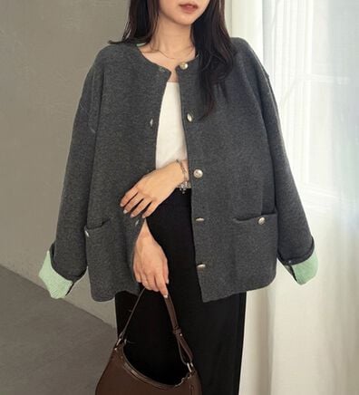 RANAN（ラナン）の「裏配色ゴールド調ボタンニットコーディガン（ニットカーディガン）」