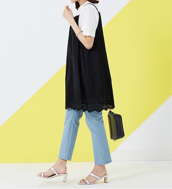 BELLUNA（ベルーナ）の「刺しゅう使いキャミチュニックアンサンブル（チュニック）」｜詳細画像