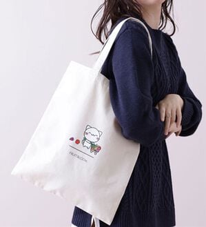 BELLUNA（ベルーナ）の「べるーにゃトートバッグ（トートバッグ）」｜アイボリー