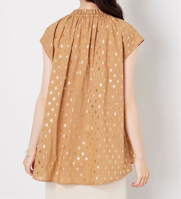 BELLUNA（ベルーナ）の「プロヴァンス箔プリントブラウス（ブラウス）」｜詳細画像