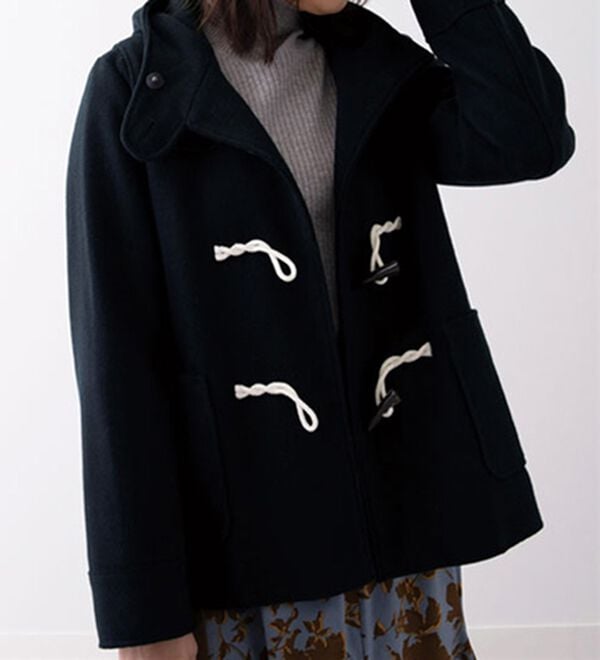 BELLUNA（ベルーナ）の「ウール調素材ダッフルコート（ショートコート）」｜ネイビー