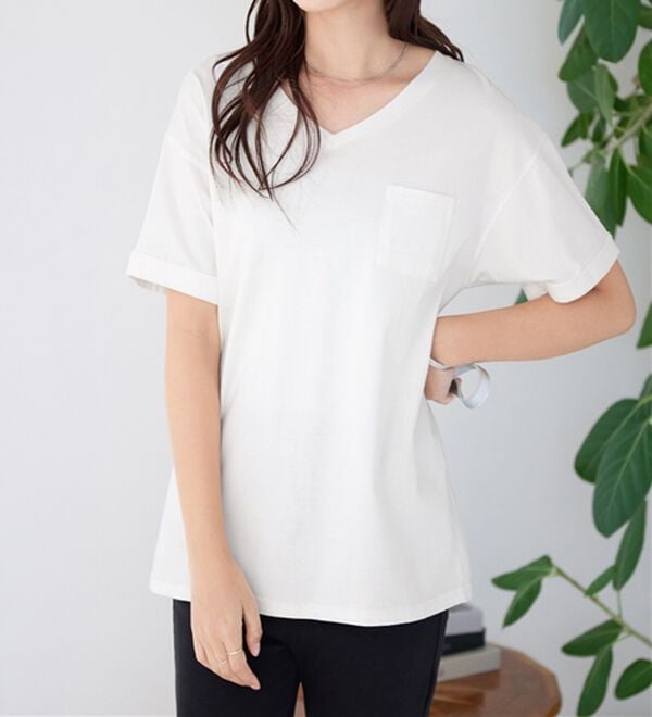 Viola e Viola（ヴィオラ エ ヴィオラ）の「綿１００％ポケット付ゆるＴシャツ（Tシャツ）」｜詳細画像