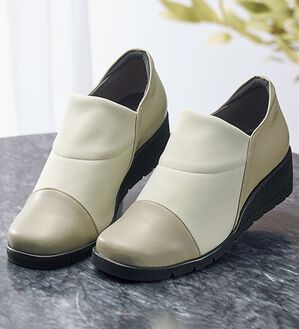 ルフラン（ルフラン）の「＜ラシーナコンフォート＞４Ｅストレッチスリッポン（スリッポン）」｜ライトグレー