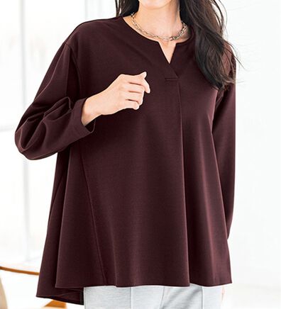 VINNO（ヴィノ）の「カットジョーゼットフレアーブラウス（ブラウス）」