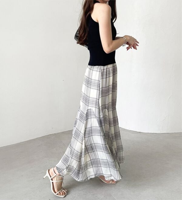 GeeRA（ジーラ）の「切替フレアーロングスカート（ロングスカート）」｜詳細画像