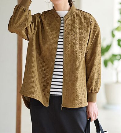 BELLUNA（ベルーナ）の「ふくれジャカードブルゾン（ブルゾン）」