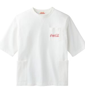 「＜コカ・コーラ＞接触冷感多ポケットＴシャツ（メンズＴシャツ）」｜ホワイト
