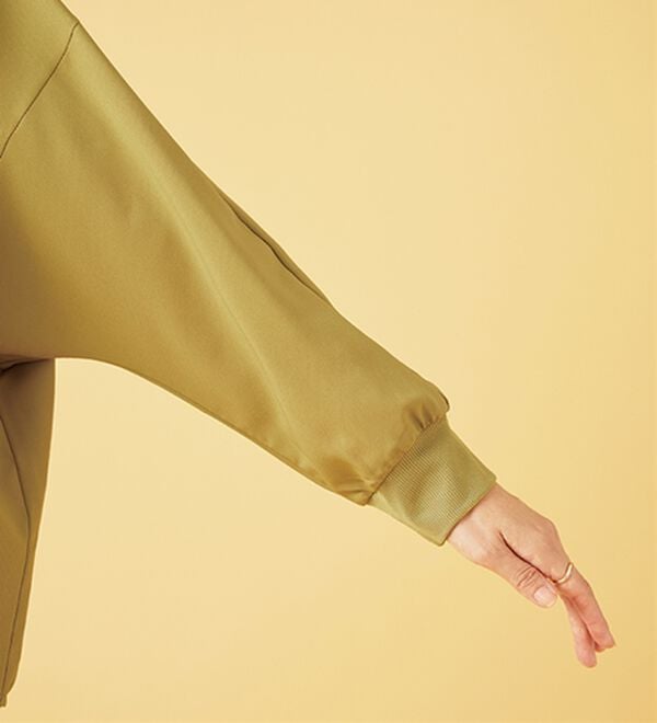 BELLUNA（ベルーナ）の「きれい見えドルマンプルオーバー（カットソー）」｜詳細画像