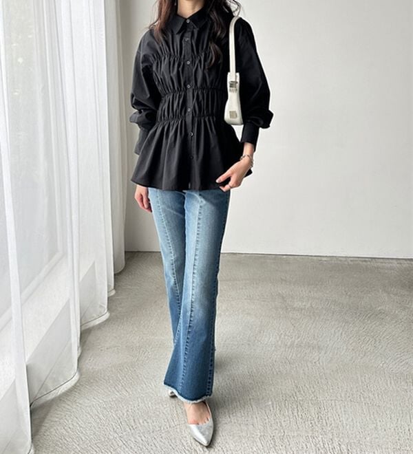 GeeRA（ジーラ）の「シャーリングビスチェデザインシャツ（シャツ）」｜詳細画像