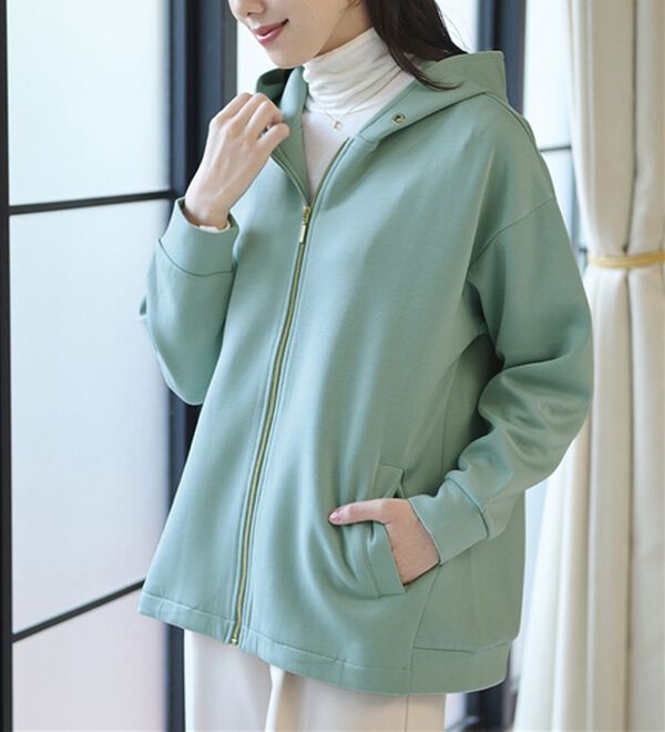 BELLUNA（ベルーナ）の「【快適Ｌａｂ．】とろみ素材裾タックパーカー（パーカー）」｜詳細画像