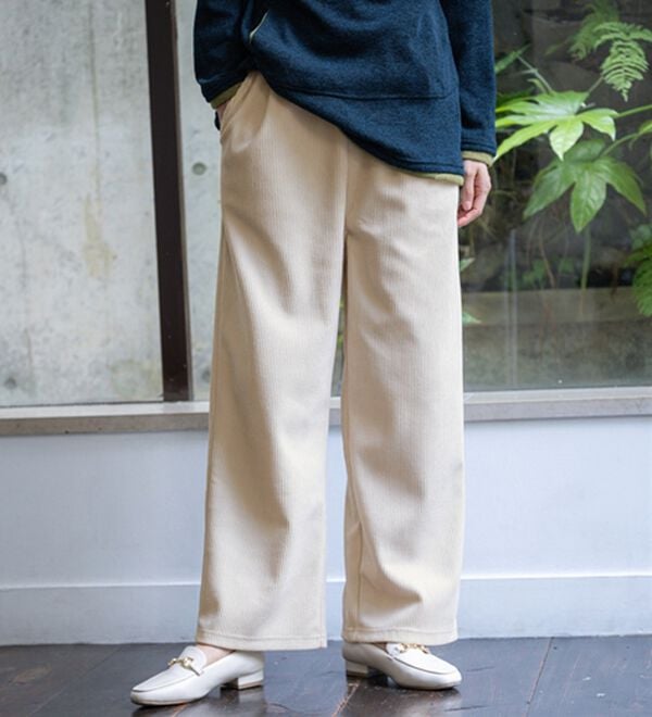 BELLUNA（ベルーナ）の「なめらかコーデュロイワイドパンツ（ワイドパンツ・ガウチョ）」｜詳細画像
