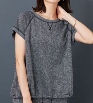 BELLUNA（ベルーナ）の「ラメ入り裏毛素材プルオーバー（カットソー）」｜チャコールグレー