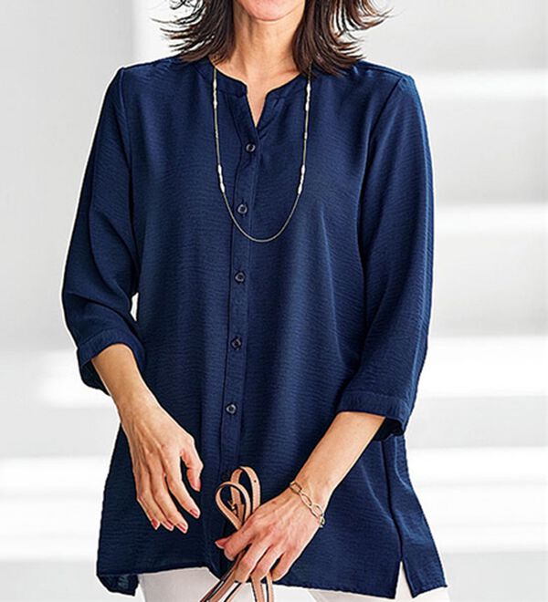 BELLUNA（ベルーナ）の「【新色追加】機能付！バックプリーツチュニック（チュニック）」｜ネイビー