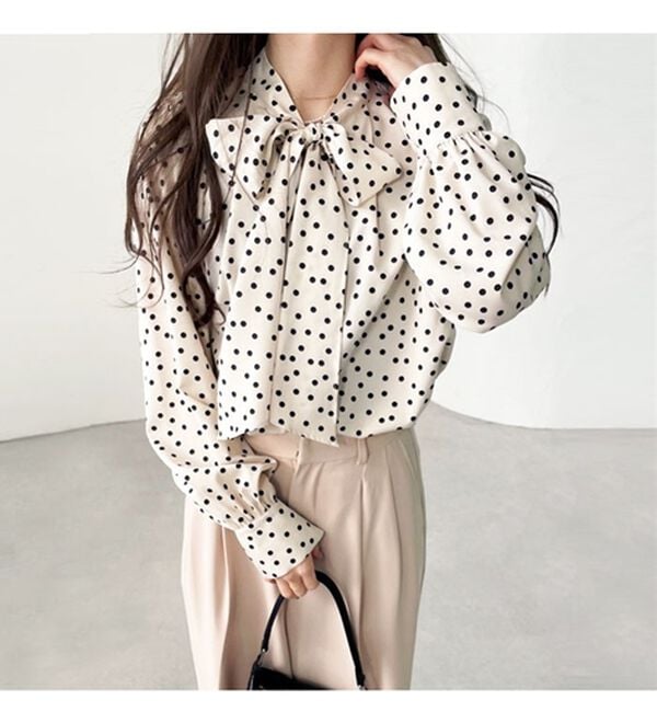 GeeRA（ジーラ）の「前後２ｗａｙボウタイブラウス（ブラウス）」｜詳細画像