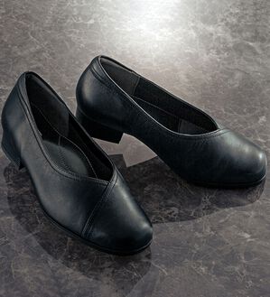 BELLUNA（ベルーナ）の「牛革パンプス（パンプス）」｜詳細画像