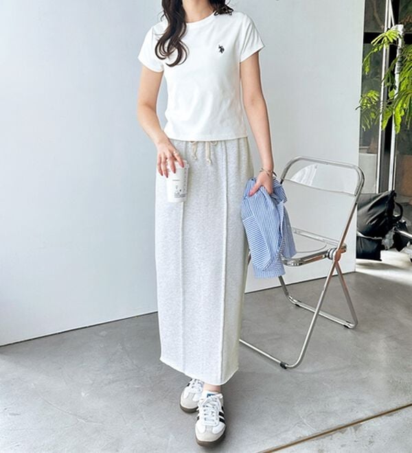 GeeRA（ジーラ）の「すっきり見え！フロントラインスウェットナロースカート（ロングスカート）」｜詳細画像