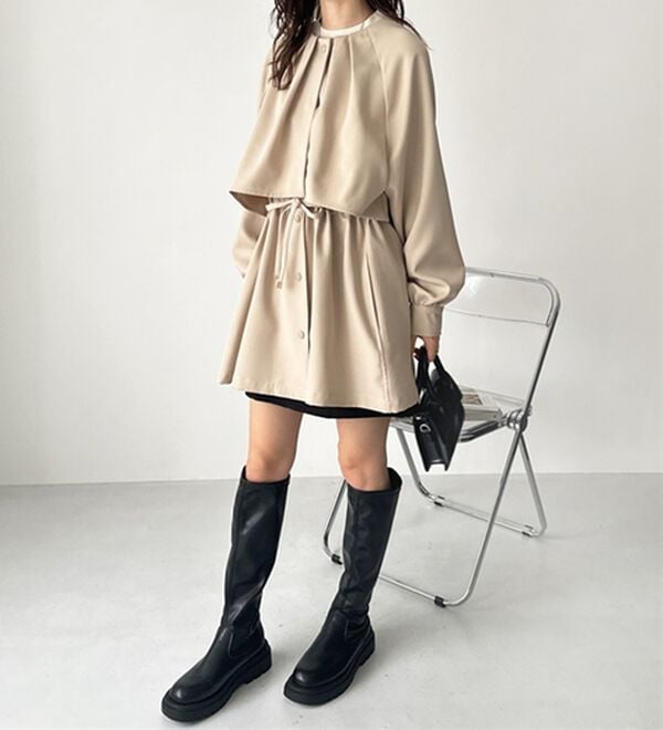 GeeRA（ジーラ）の「ケープデザインミドル丈マンパー（ブルゾン）」｜詳細画像