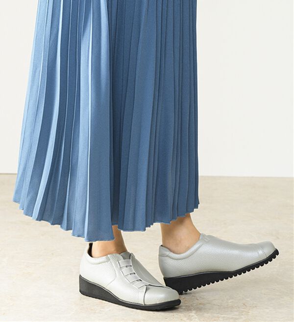 ルフラン（ルフラン）の「ラックウォーク　厚底レザースリッポン（スリッポン）」｜詳細画像