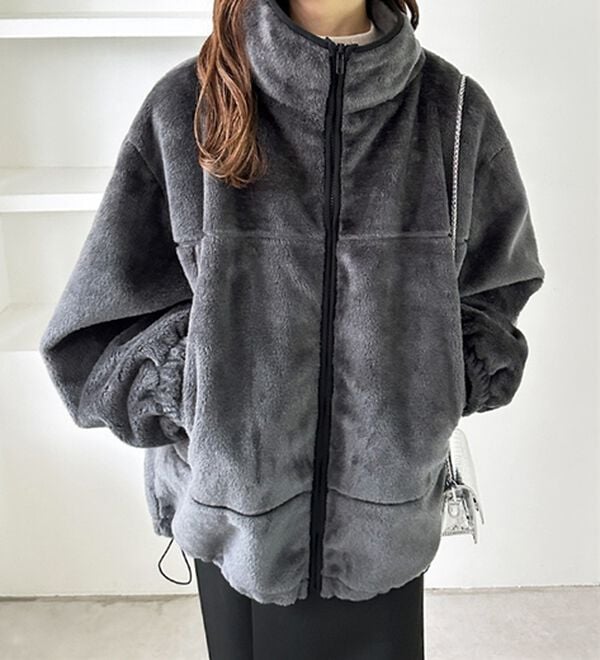 GeeRA（ジーラ）の「配色デザインきれいめファーボアブルゾン（ブルゾン）」｜詳細画像