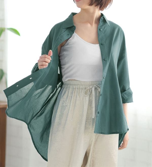 A HAPPY MARILYN（アハッピーマリリン）の「【Ｌ～６Ｌ】綿１００％ゆったりシルエットシャツ【風通るクラシック】（シャツ）」｜詳細画像